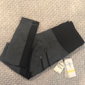 NWT Zella High Waist Leggings Gray/Black Medium